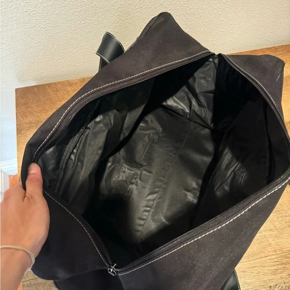 Givenchy Parfums Black Weekend Bag - Picture 3 of 5